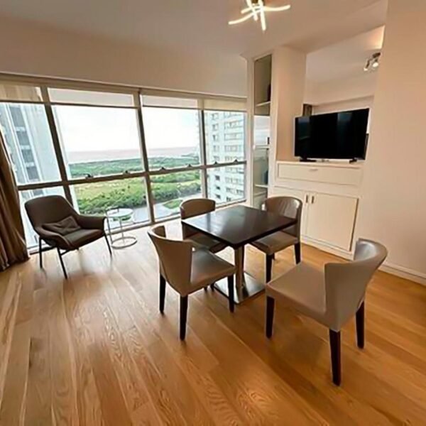 Departamento 2 ambientes, Alvear Icon, Puerto Madero. ALQUILER